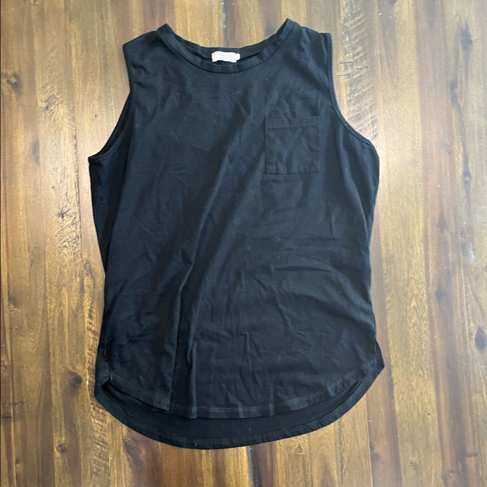 Hount Black Sleeveless Crew Neck Pocket Tee Large
